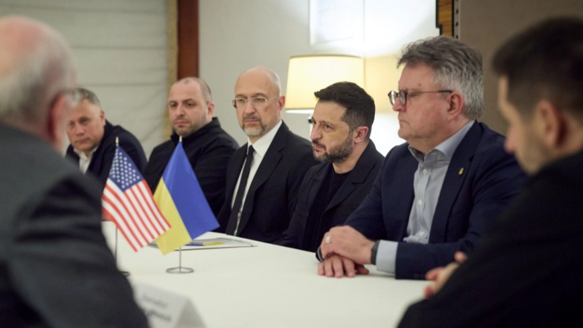 Зеленський провів зустріч з лідерами компаній з Волл-стріт, обговорюючи питання відновлення України.