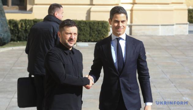 Нідерланди нададуть Україні підтримку в обслуговуванні, постачанні запчастин та боєприпасів для літаків F-16, повідомив Єттен.