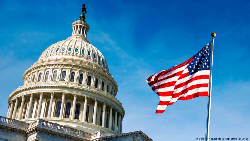 У Конгресі США планують подати законопроєкт, що передбачає заборону імпорту нафти з Росії.