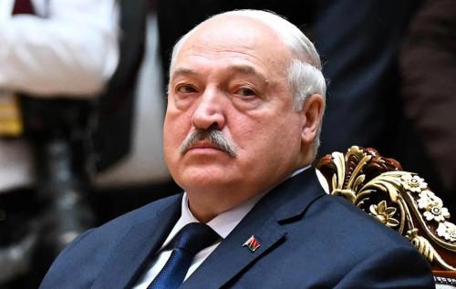 Лукашенко висловив ряд резонансних коментарів щодо термінів закінчення конфлікту та економічних труднощів Росії.